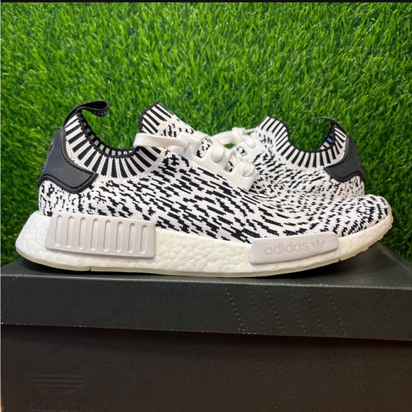 Nmd Shoes Nmd R1 Zebra Primeknit Adidas Nmd Primeknit Zebra Online